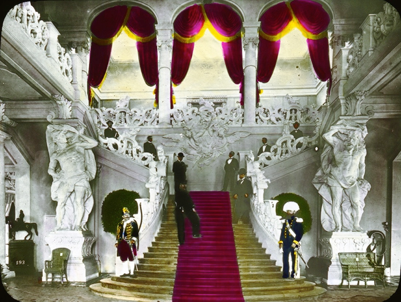 Illustration for article titled How the Paris World's Fair brought Art Nouveau to the Masses in 1900